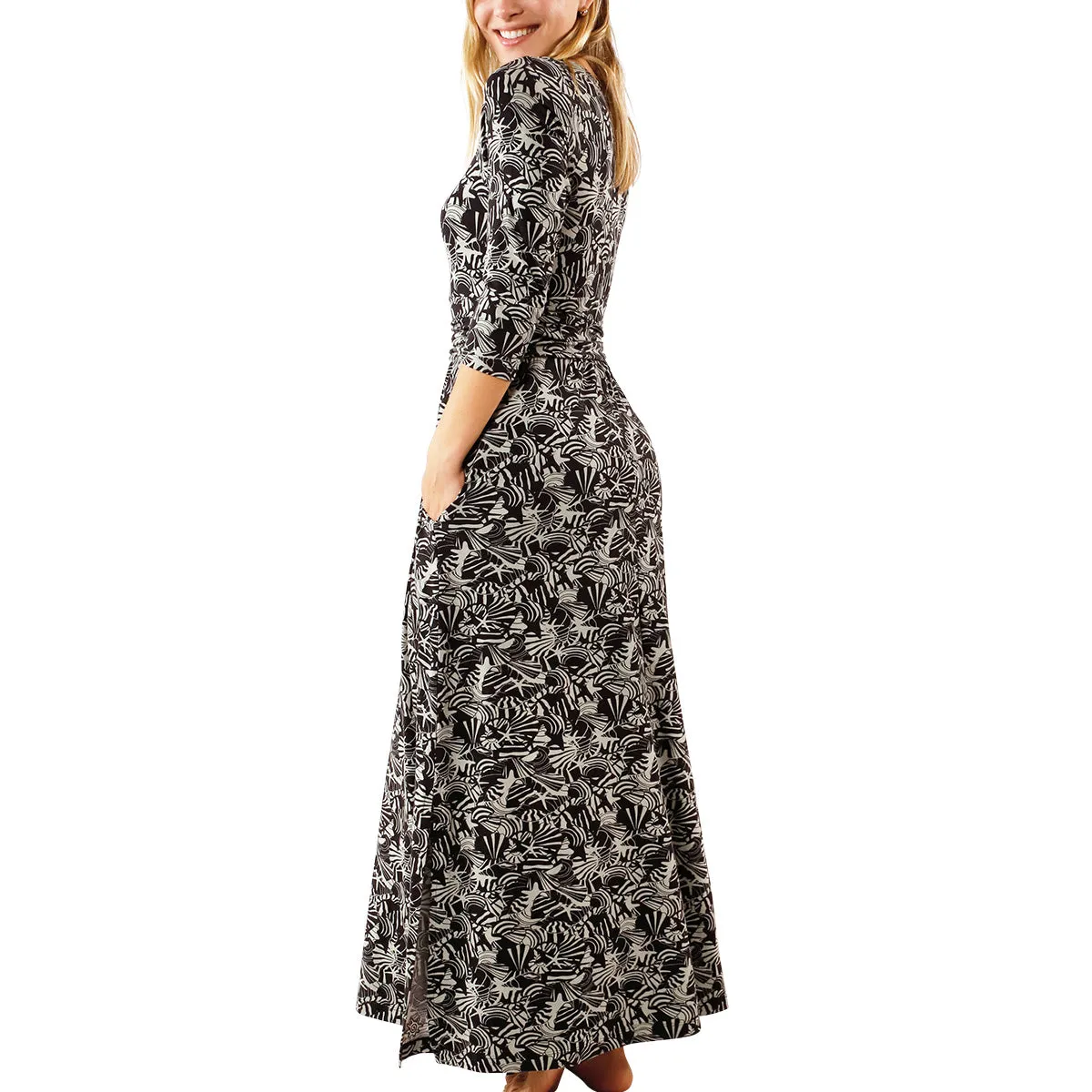 Women's Scoop Neck Maxi Dress